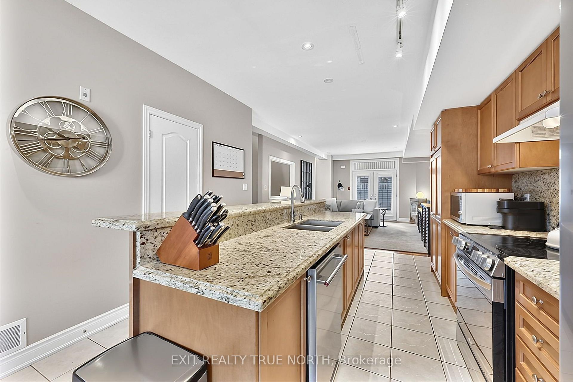 Photo 20 of 2080 Pine Street, Burlington, Brant — HOMEH