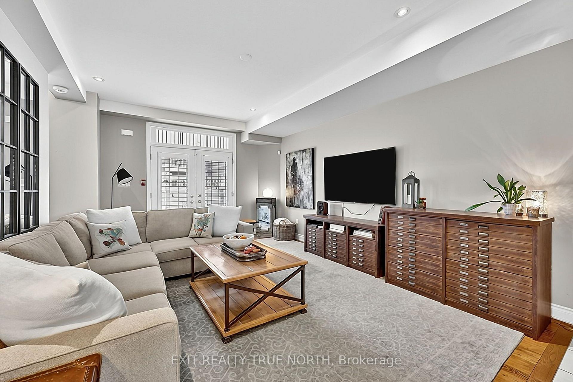 Photo 21 of 2080 Pine Street, Burlington, Brant — HOMEH