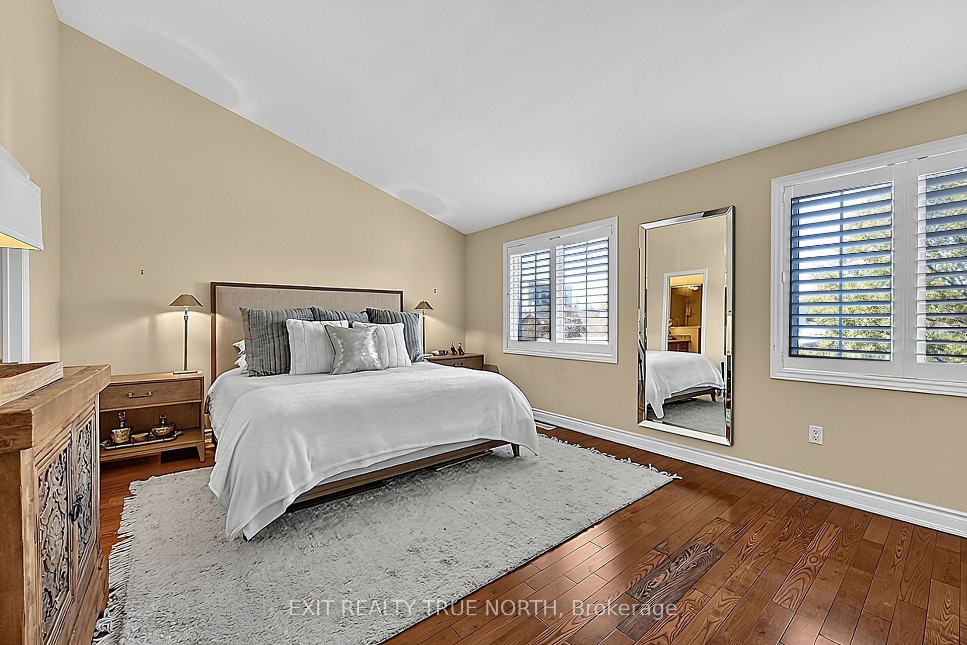 Photo 29 of 2080 Pine Street, Burlington, Brant — HOMEH