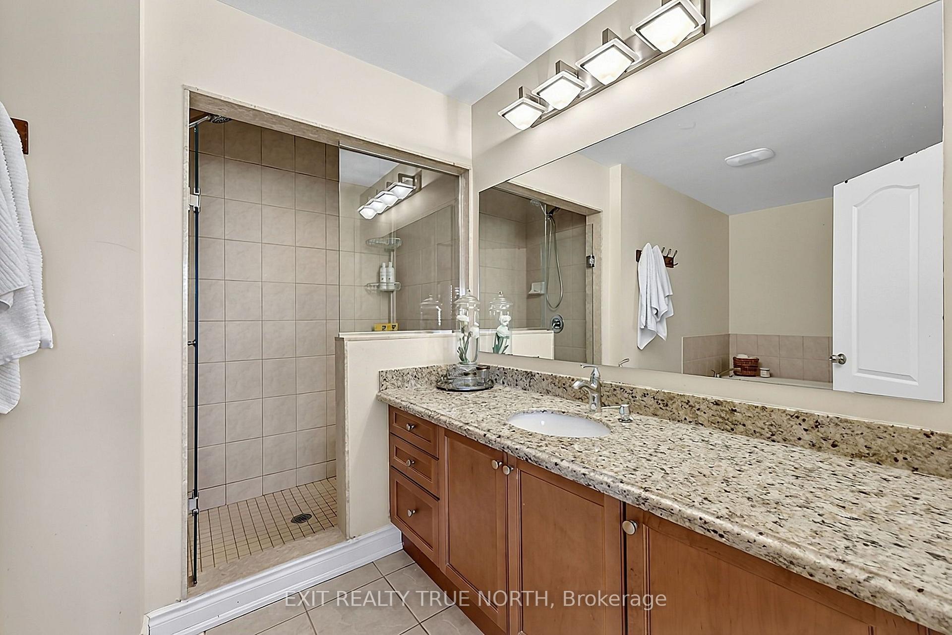 Photo 31 of 2080 Pine Street, Burlington, Brant — HOMEH