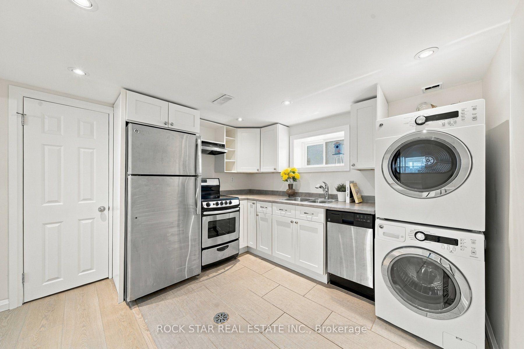 Photo 27 of 294 east 28th Street, Hamilton, Burkholme — HOMEH