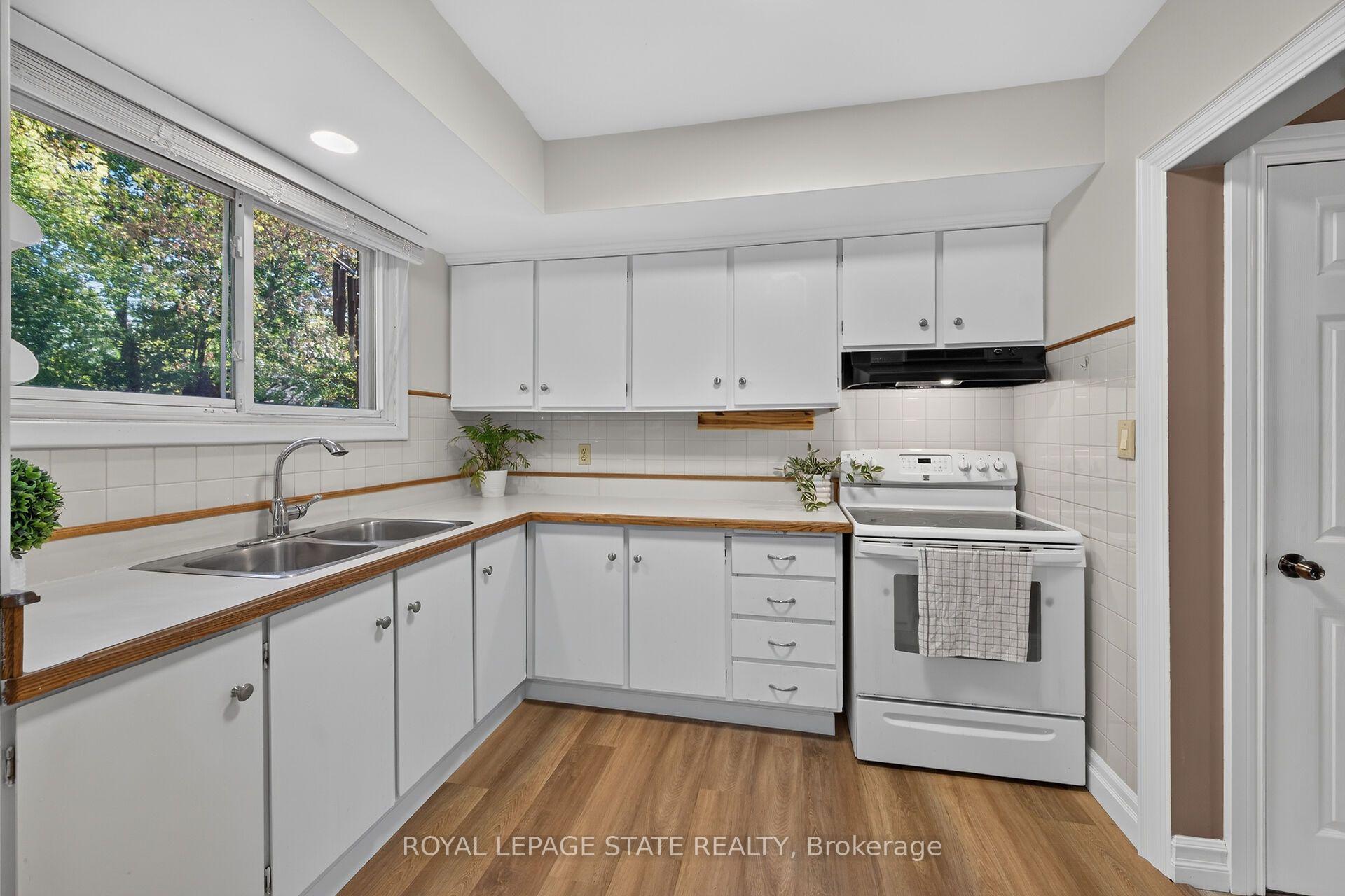 Photo 14 of 995 Upper Wellington Street, Hamilton, Bruleville — HOMEH