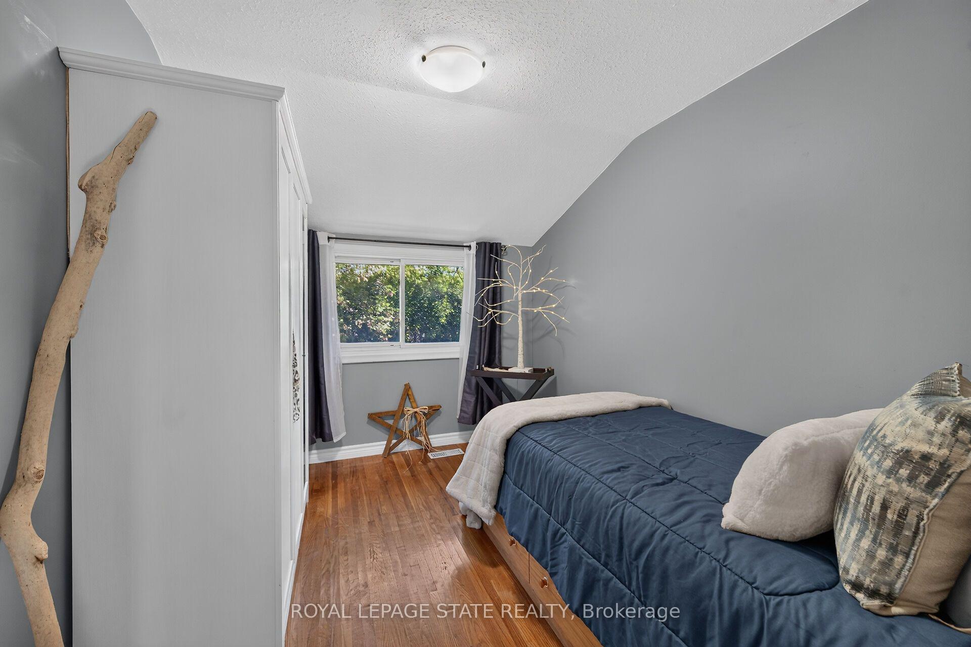 Photo 21 of 995 Upper Wellington Street, Hamilton, Bruleville — HOMEH