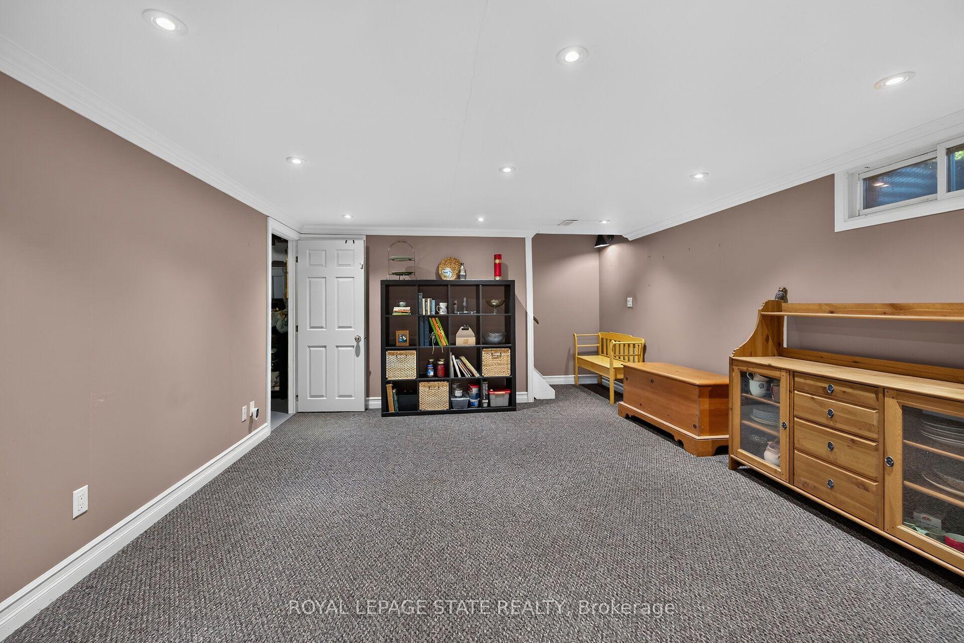 Photo 36 of 995 Upper Wellington Street, Hamilton, Bruleville — HOMEH