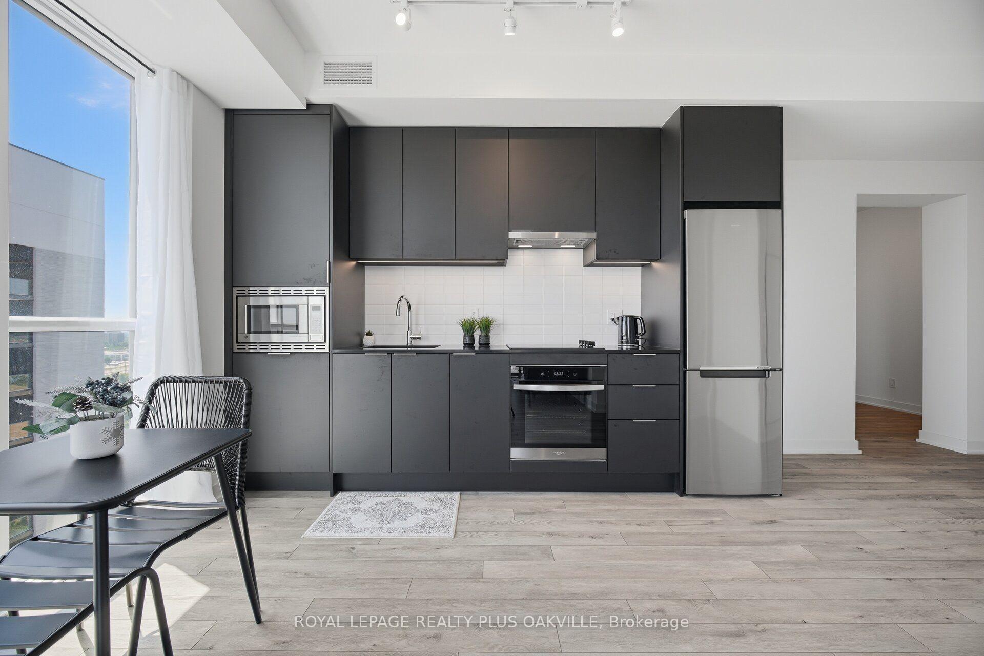 Photo 9 of Unit 1509, 3079 Trafalgar Road, Oakville, Joshua Meadows — HOMEH