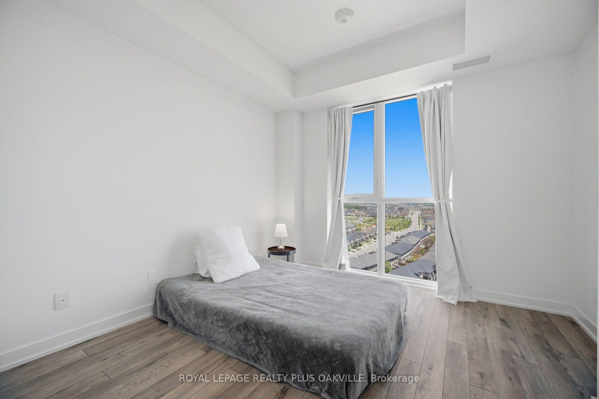 Photo 16 of Unit 1509, 3079 Trafalgar Road, Oakville, Joshua Meadows — HOMEH