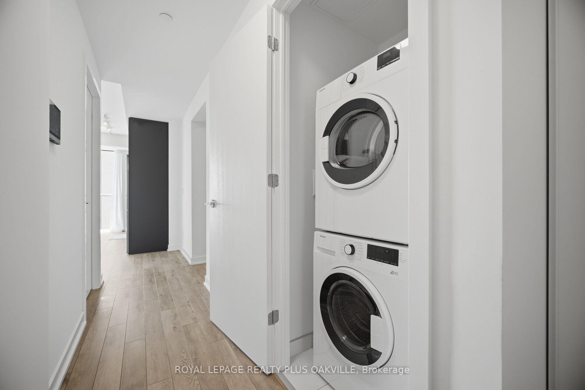 Photo 18 of Unit 1509, 3079 Trafalgar Road, Oakville, Joshua Meadows — HOMEH