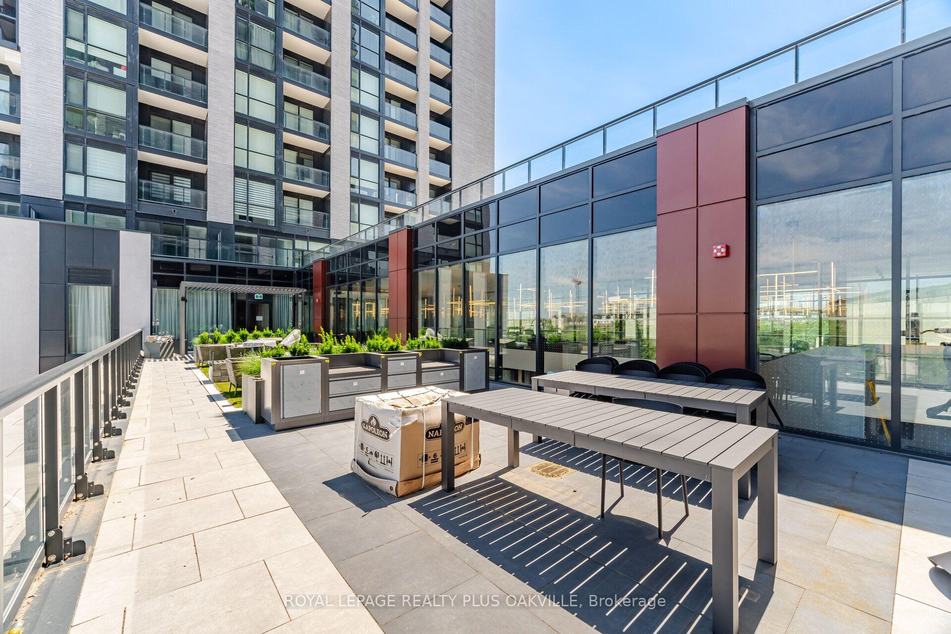 Photo 43 of Unit 1509, 3079 Trafalgar Road, Oakville, Joshua Meadows — HOMEH