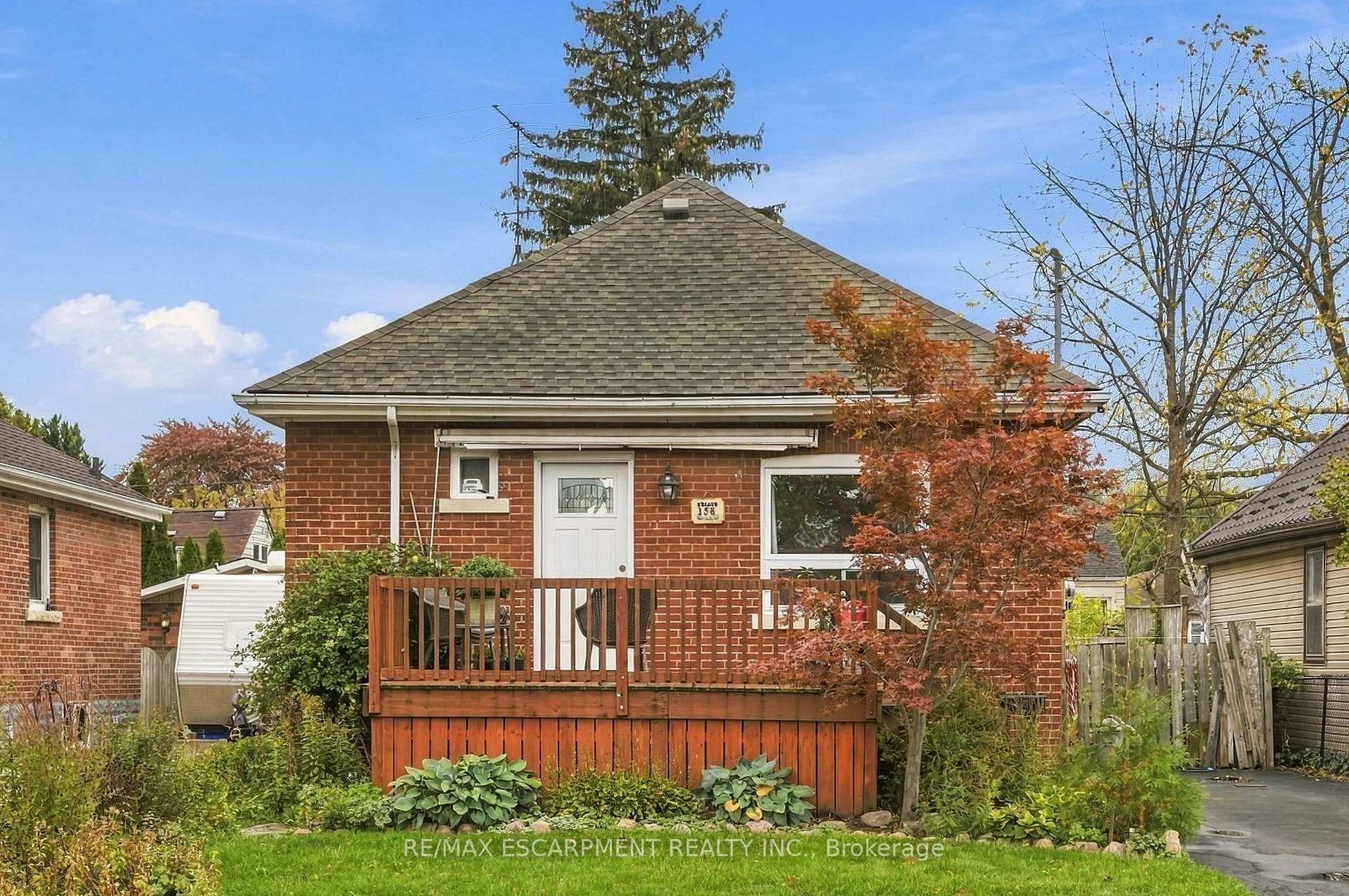Photo 2 of 158 Tolton Avenue, Hamilton, Normanhurst — HOMEH