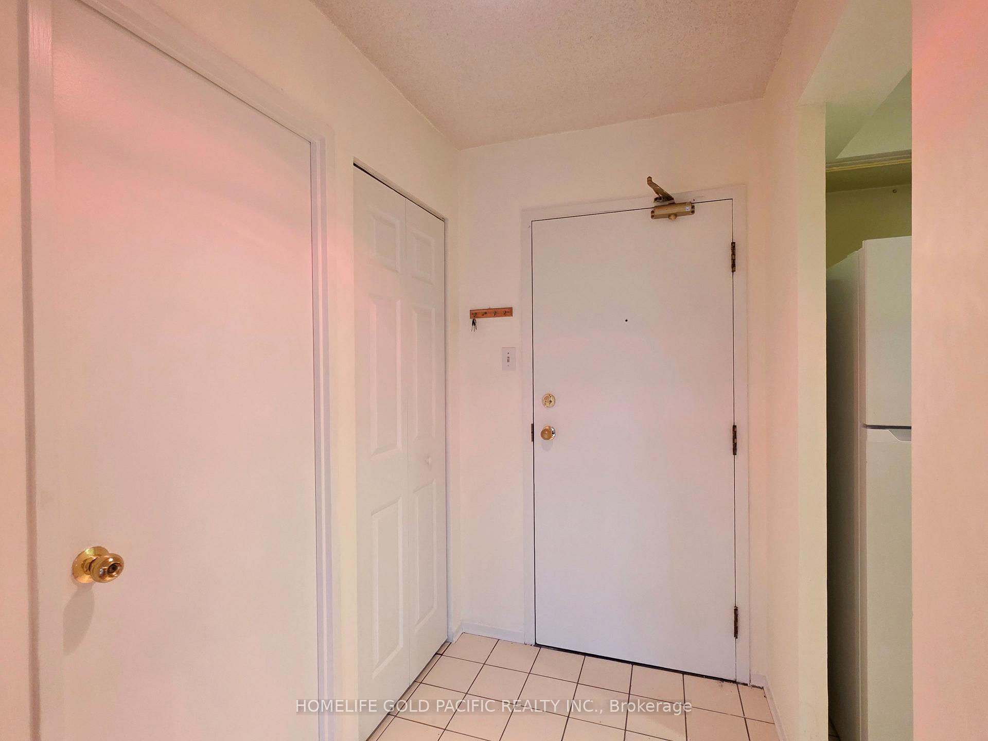 Photo 3 of Unit 207, 117 Gerrard Street E, Toronto, Church-Yonge Corridor — HOMEH