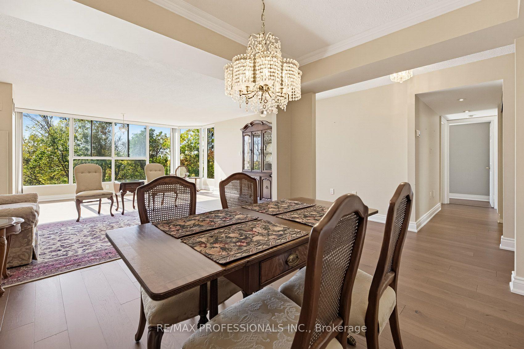 Photo 21 of Unit 304, 1271 Walden Circle, Mississauga, Clarkson — HOMEH