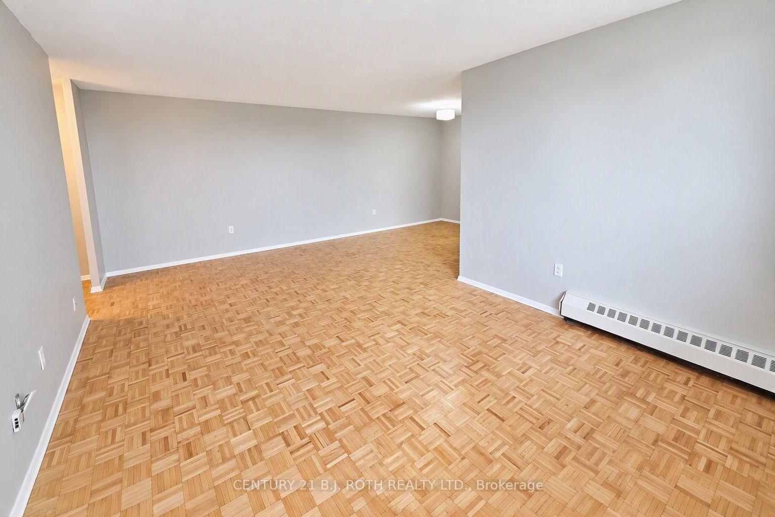 Photo 7 of Unit 405, 90 Holgate Street, Barrie, Allandale — HOMEH