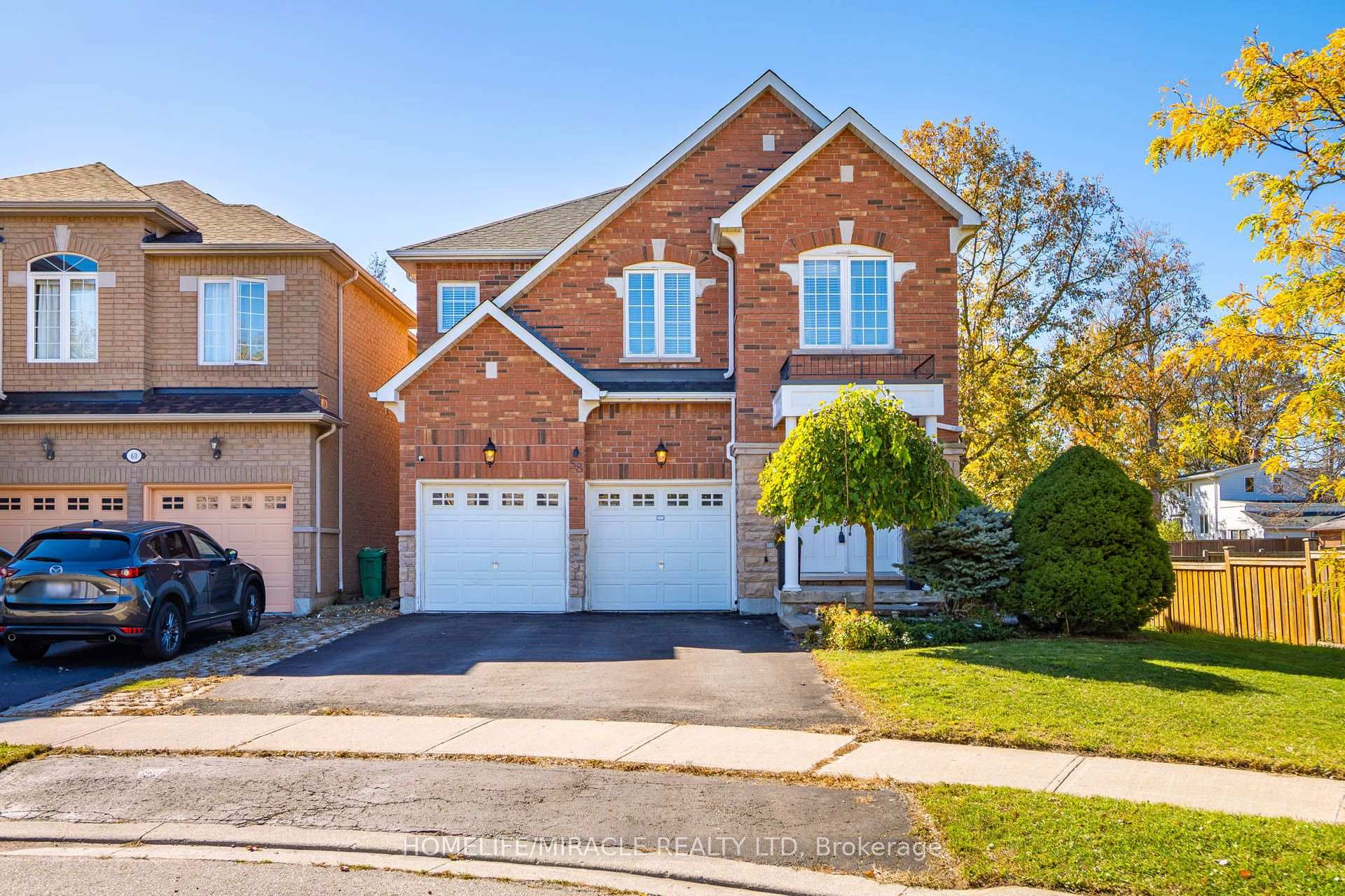 Photo 1 of 58 Sir Jacobs Crescent, Brampton, Fletcher's Meadow — HOMEH
