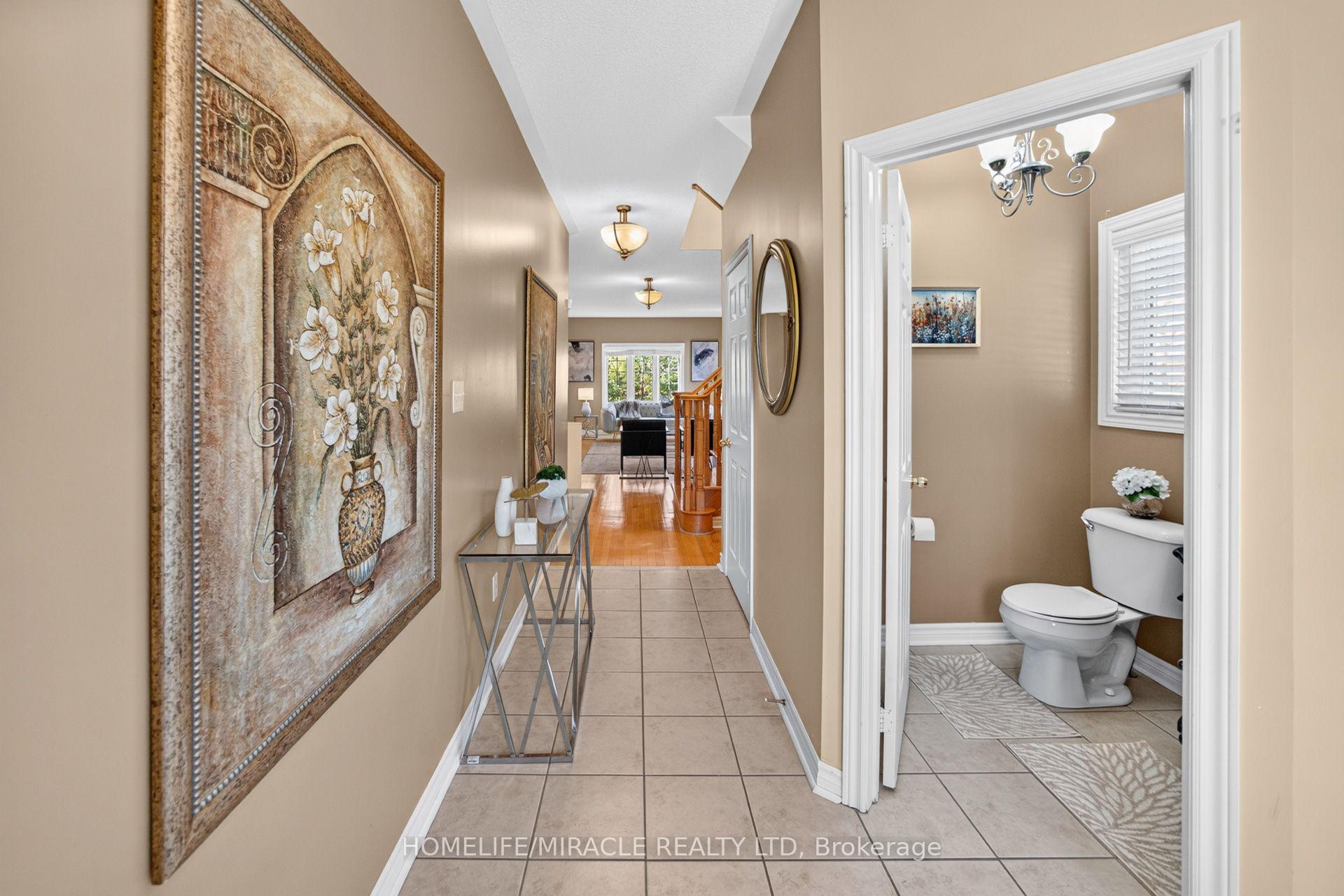 Photo 4 of 58 Sir Jacobs Crescent, Brampton, Fletcher's Meadow — HOMEH