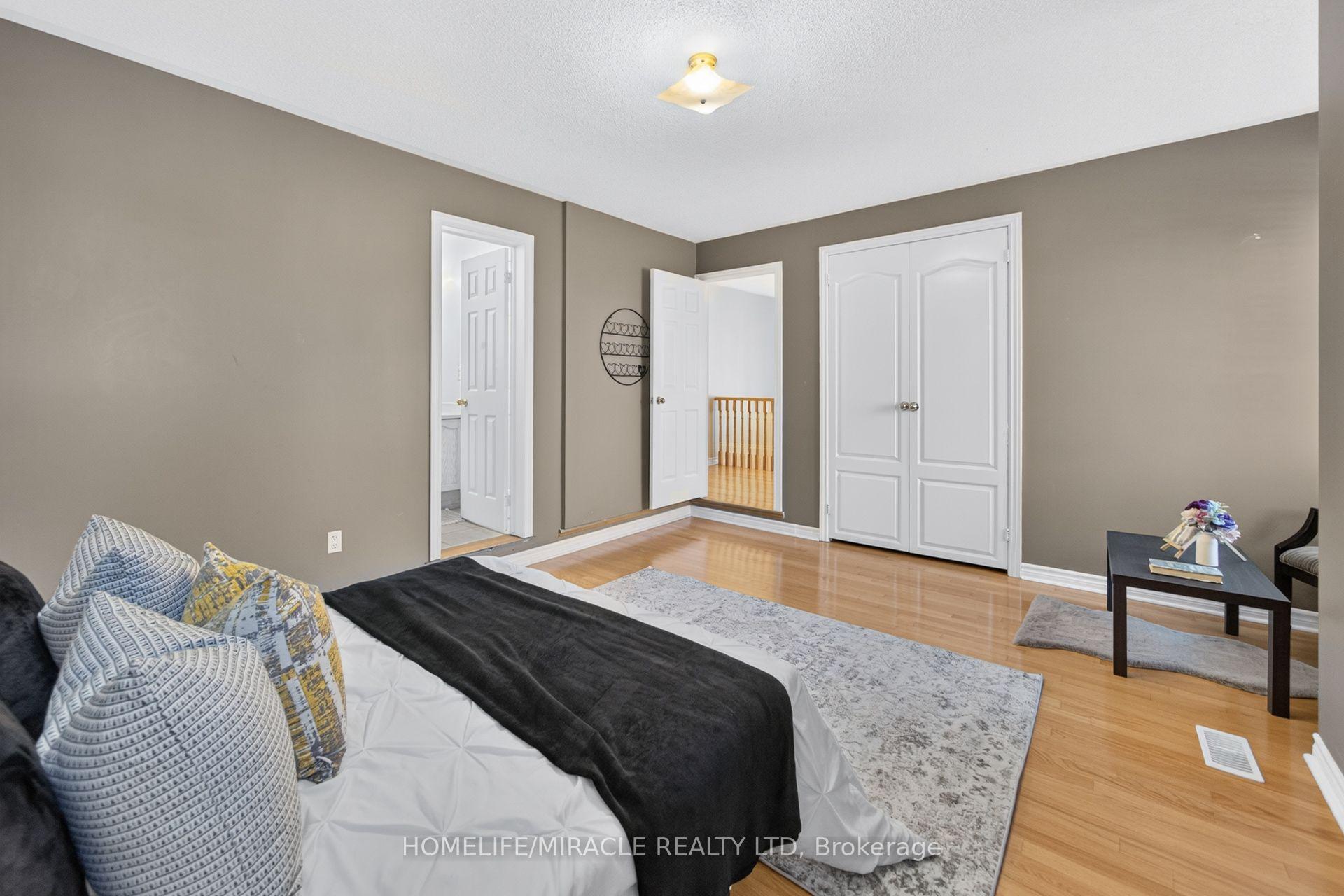 Photo 30 of 58 Sir Jacobs Crescent, Brampton, Fletcher's Meadow — HOMEH