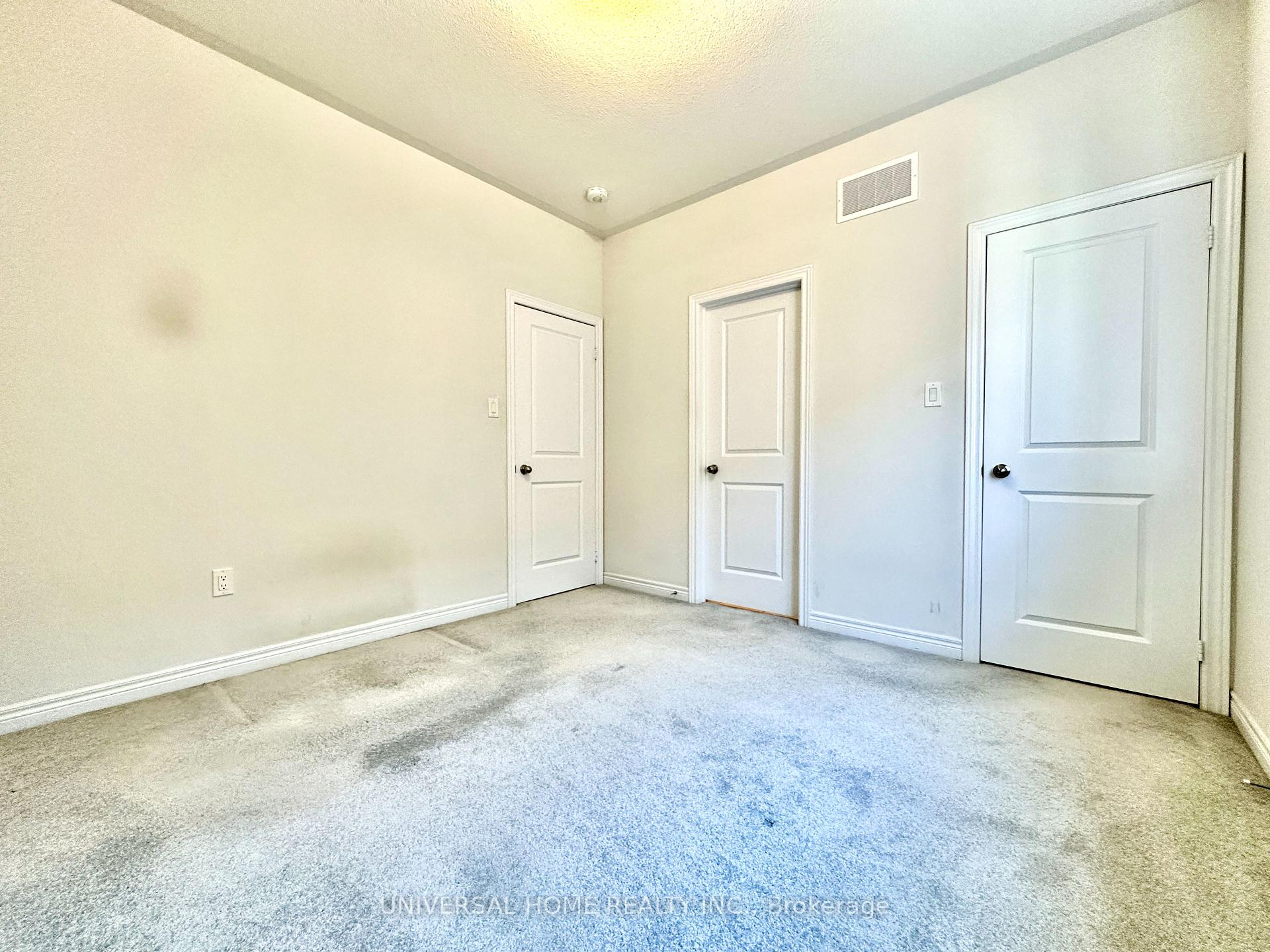 Photo 29 of 152 Mckean Drive, Whitchurch-Stouffville, Stouffville — HOMEH