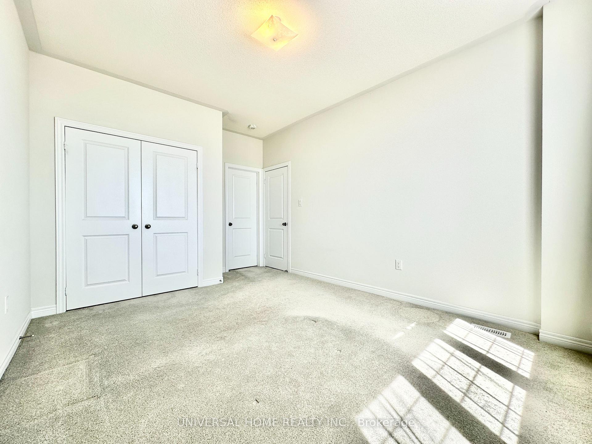 Photo 35 of 152 Mckean Drive, Whitchurch-Stouffville, Stouffville — HOMEH