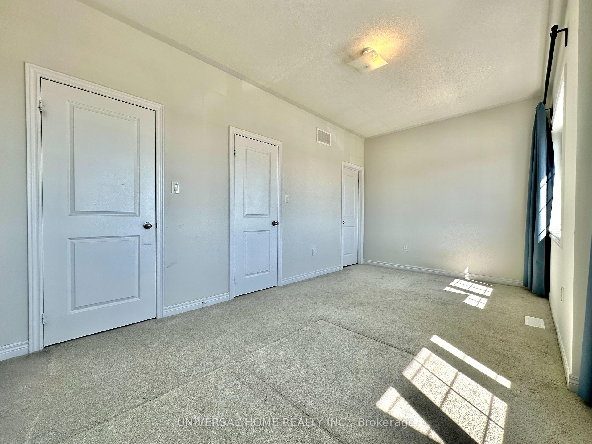 Photo 41 of 152 Mckean Drive, Whitchurch-Stouffville, Stouffville — HOMEH