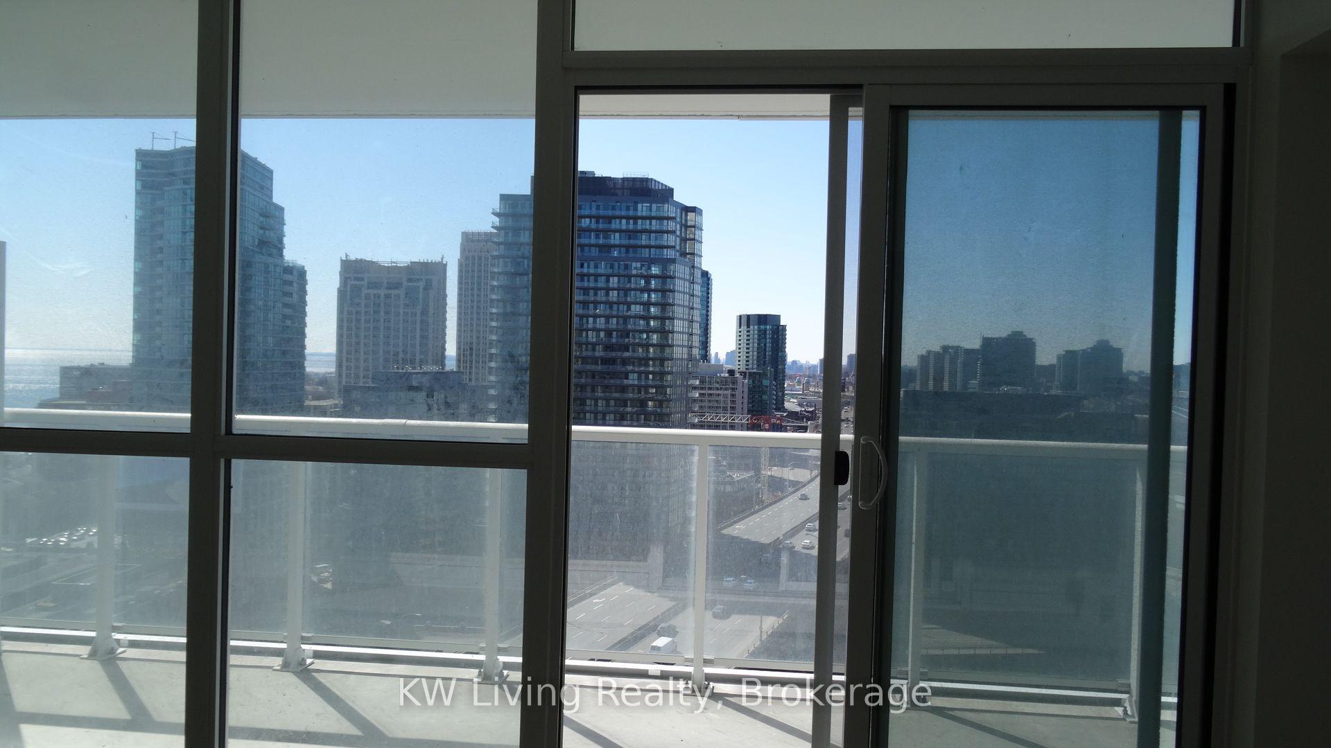 Photo 3 of Unit 2109, 75 Queens Wharf Road, Toronto, Waterfront Communities — HOMEH