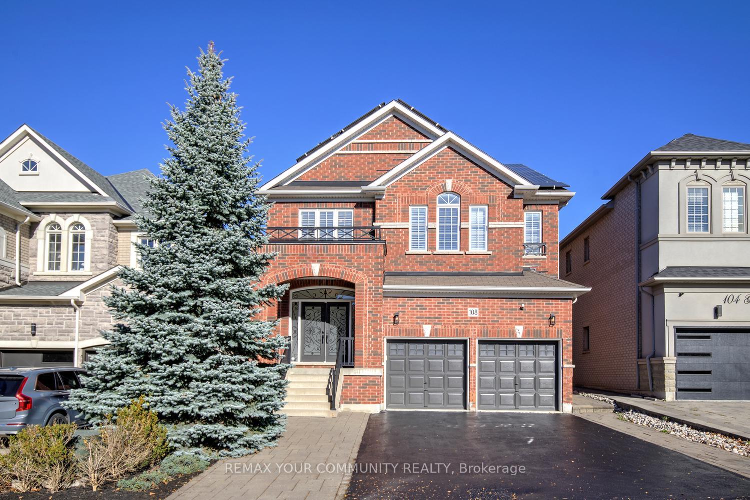 Photo 2 of 108 Golden Forest Road, Vaughan, Patterson — HOMEH
