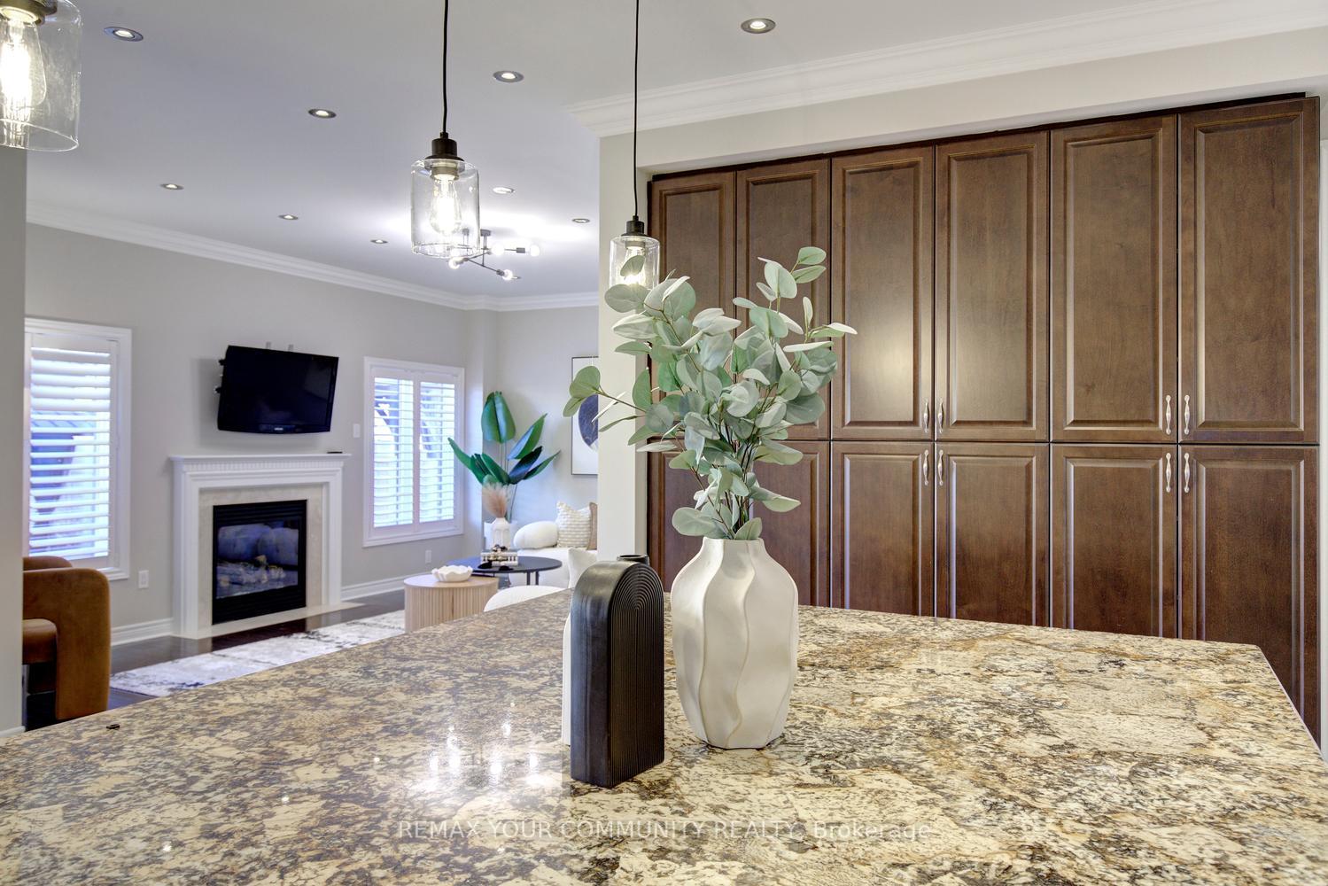 Photo 25 of 108 Golden Forest Road, Vaughan, Patterson — HOMEH