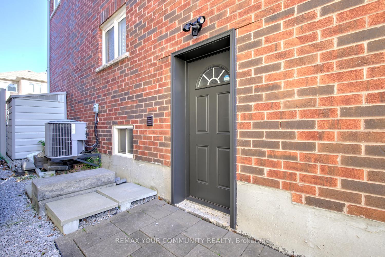 Photo 45 of 108 Golden Forest Road, Vaughan, Patterson — HOMEH