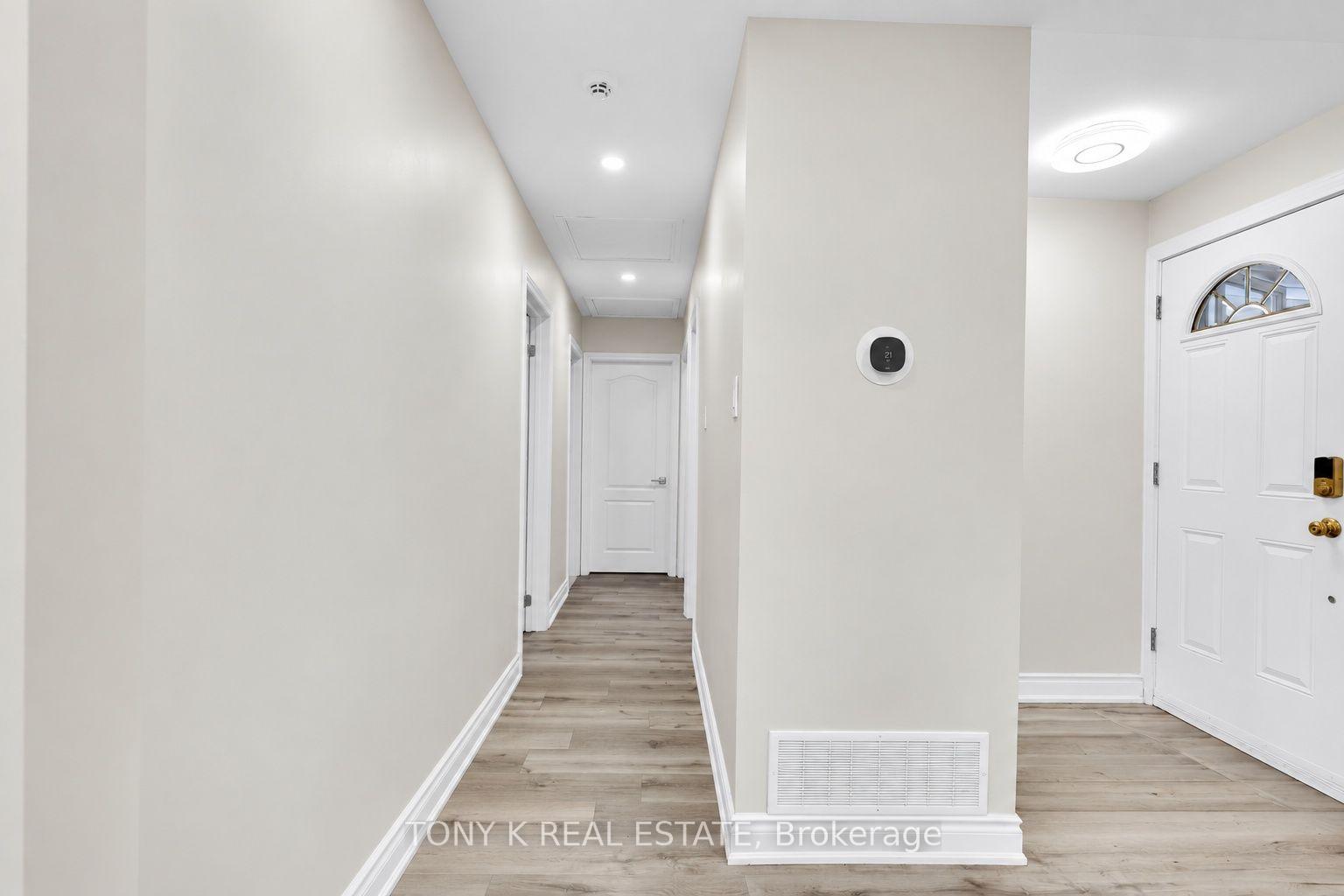 Photo 8 of 15 Langwith Court, Brampton, Brampton South — HOMEH