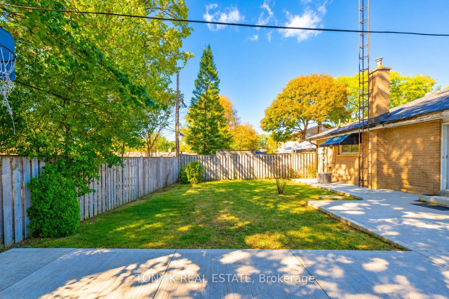 Photo 27 of 15 Langwith Court, Brampton, Brampton South — HOMEH