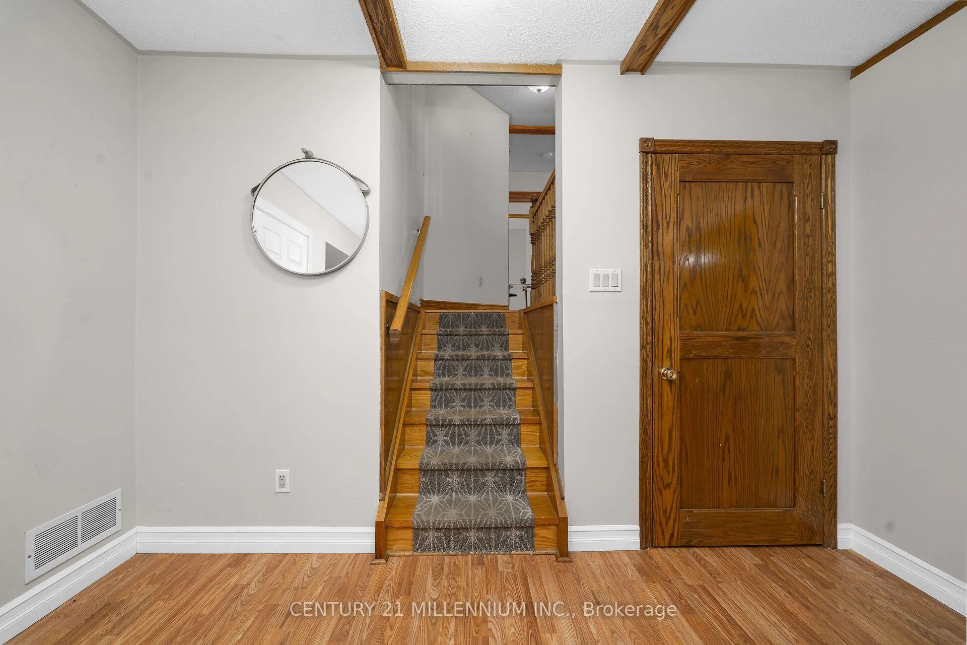 Photo 43 of 6 Kerry Court, Erin, Rural Erin — HOMEH