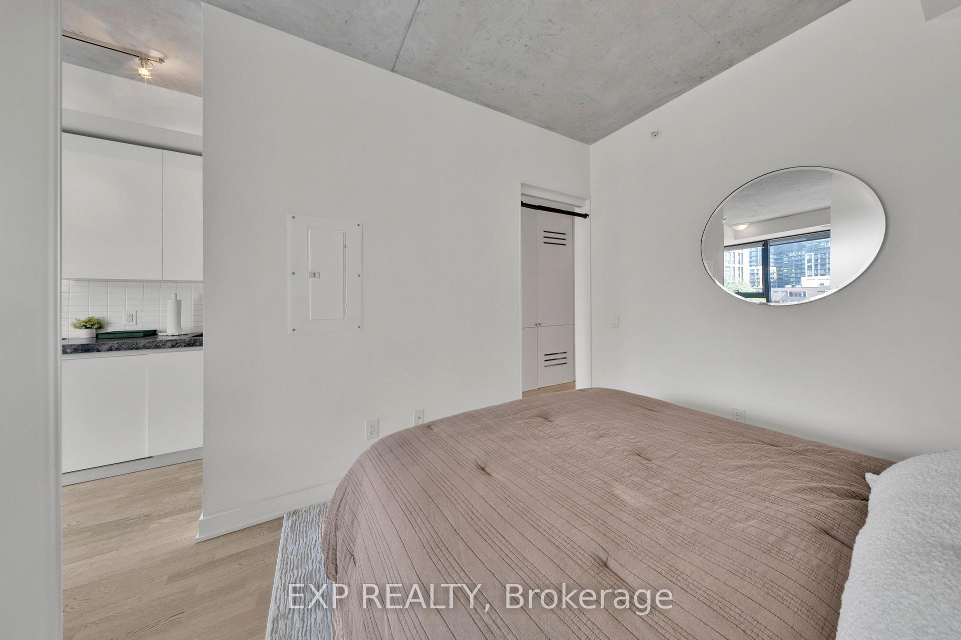 Photo 5 of Unit 625, 629 King Street, Toronto, Waterfront Communities — HOMEH