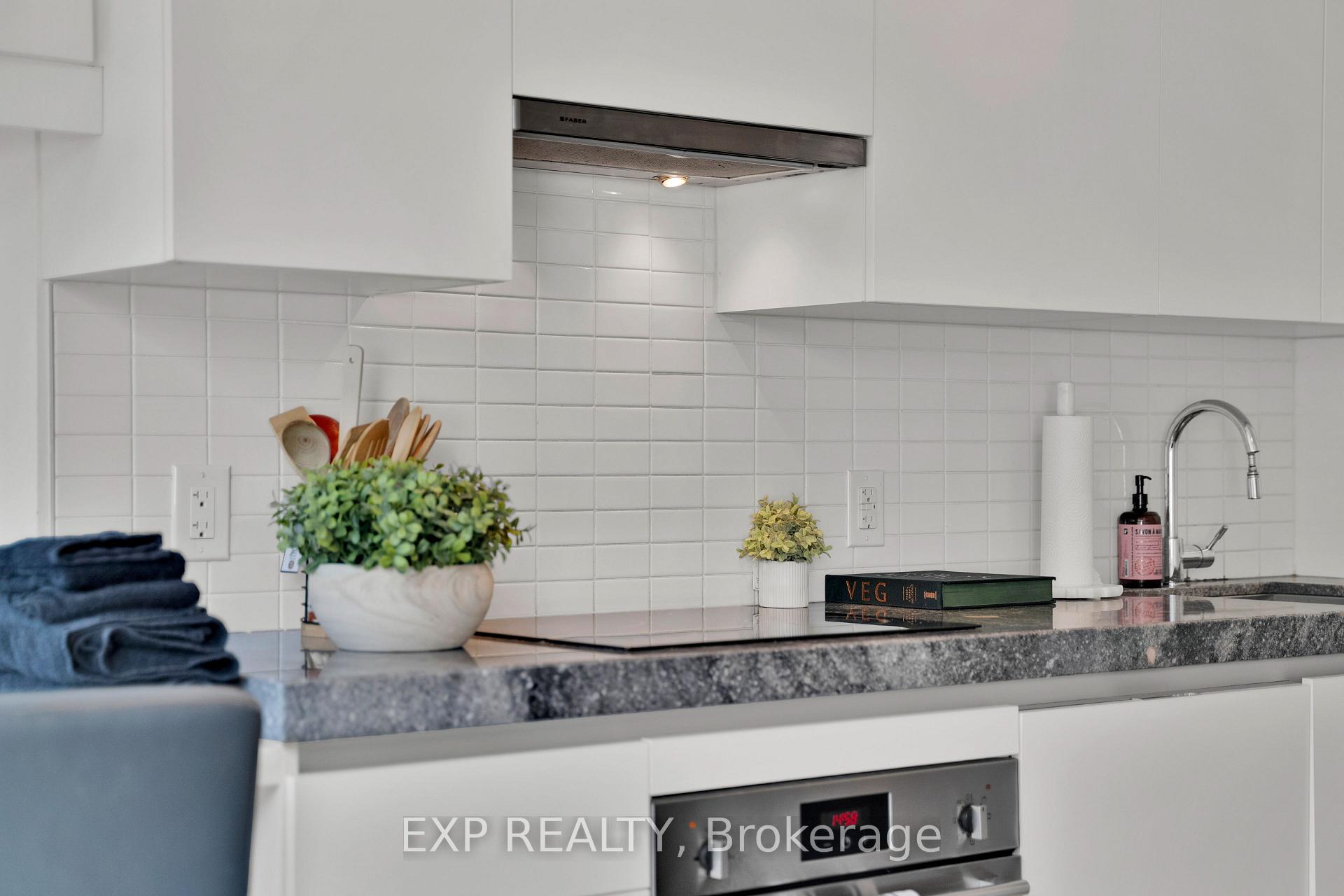Photo 15 of Unit 625, 629 King Street, Toronto, Waterfront Communities — HOMEH