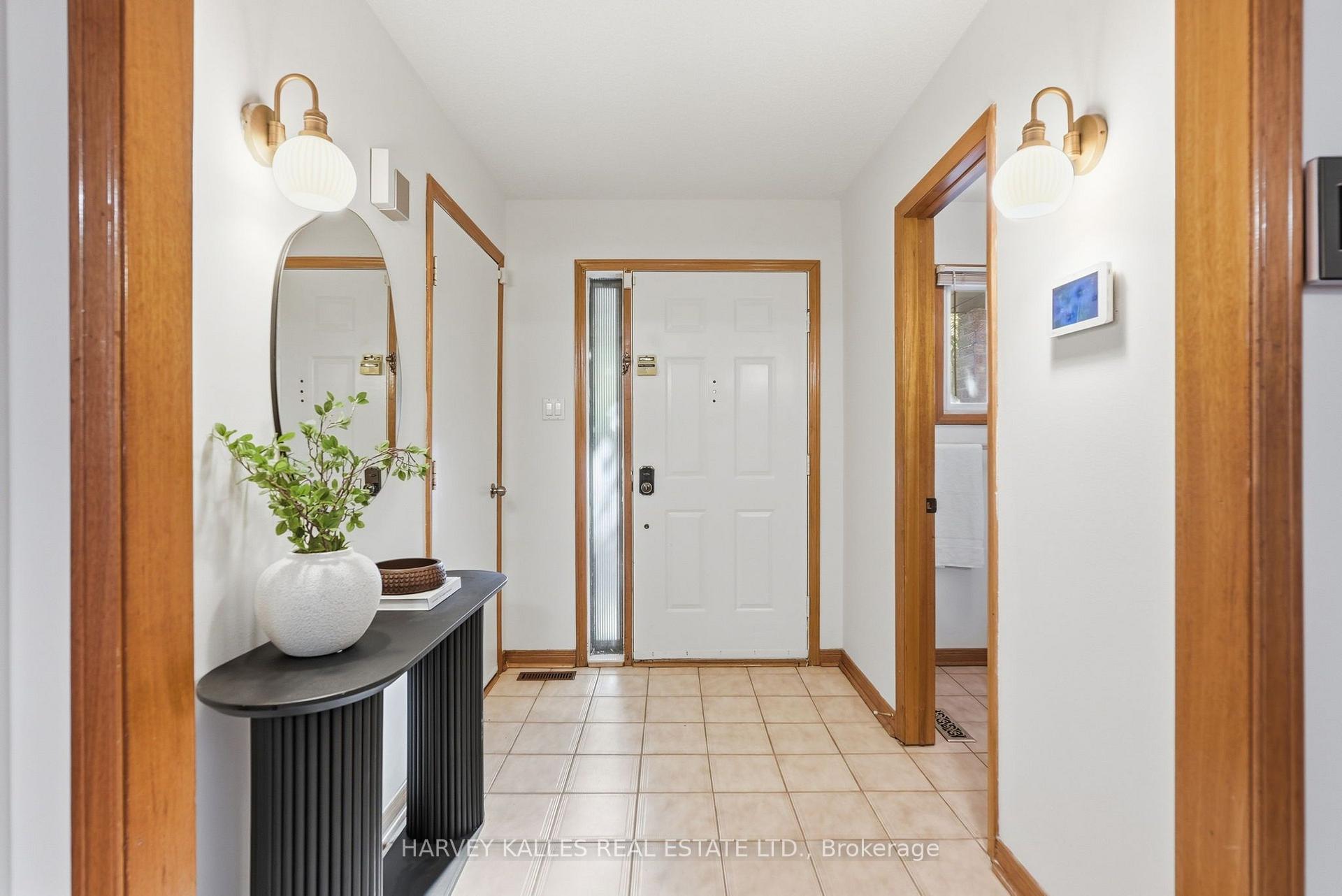Photo 8 of 4222 Angeloni Drive, Mississauga, Rathwood — HOMEH