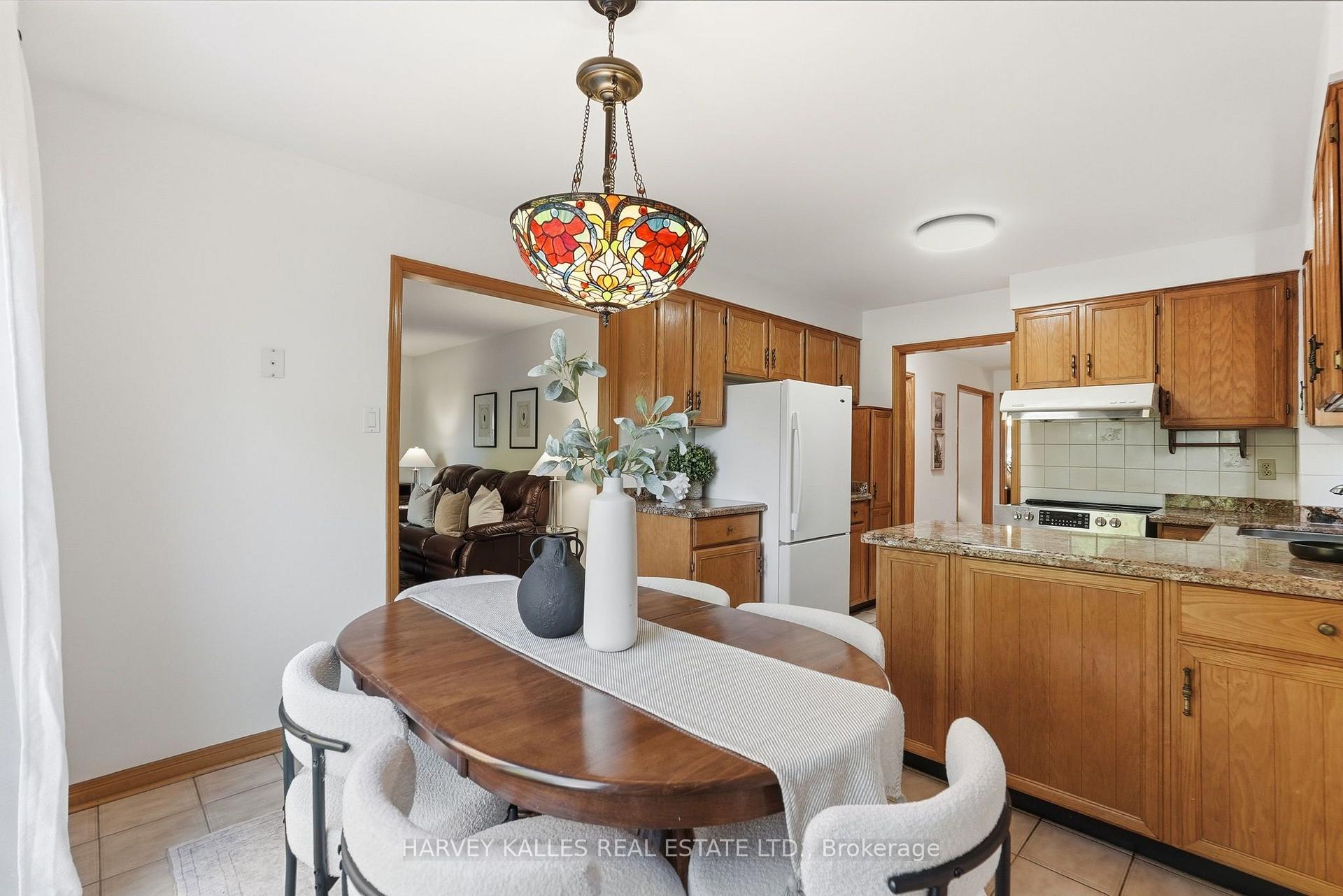 Photo 32 of 4222 Angeloni Drive, Mississauga, Rathwood — HOMEH