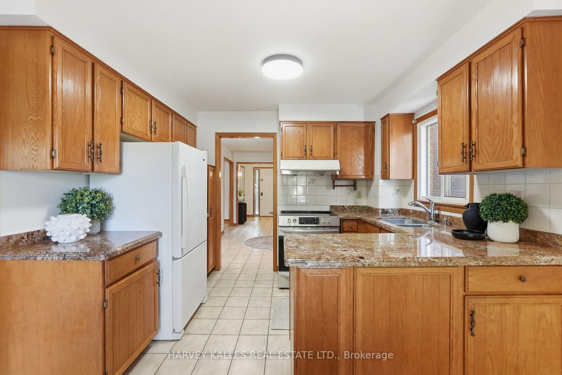 Photo 34 of 4222 Angeloni Drive, Mississauga, Rathwood — HOMEH