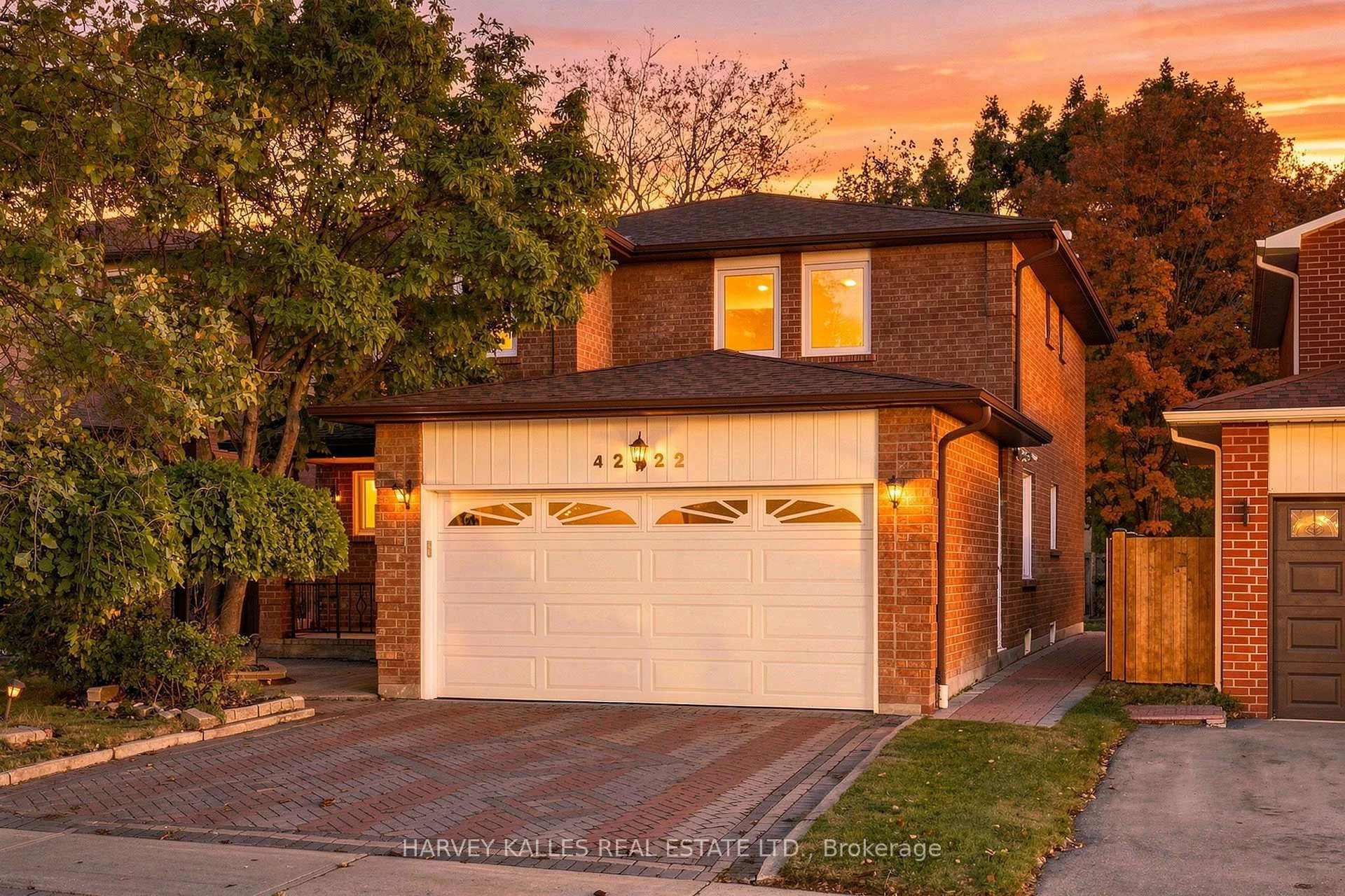 Photo 3 of 4222 Angeloni Drive, Mississauga, Rathwood — HOMEH