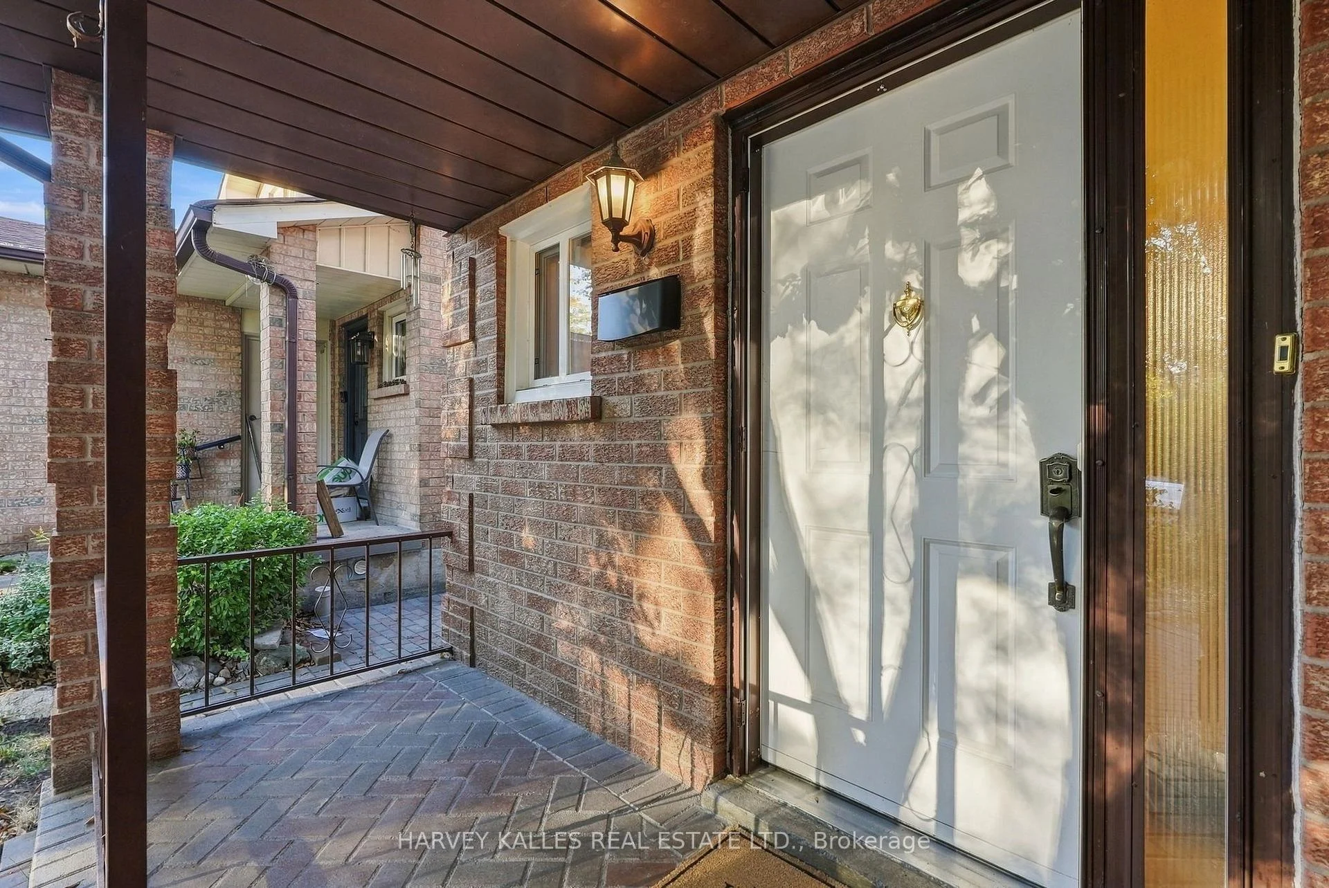 Photo 6 of 4222 Angeloni Drive, Mississauga, Rathwood — HOMEH