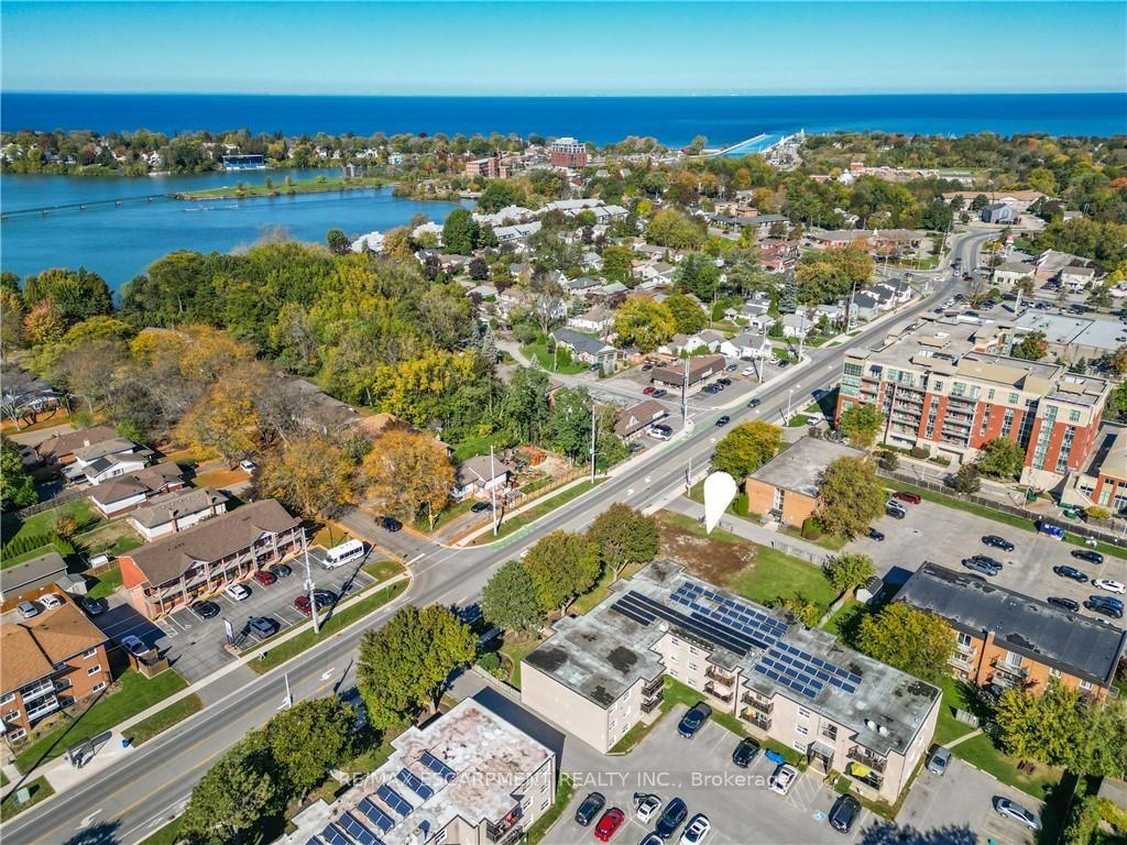 Photo 7 of Unit C, 574 Ontario Street, St. Catharines, Lakeport — HOMEH