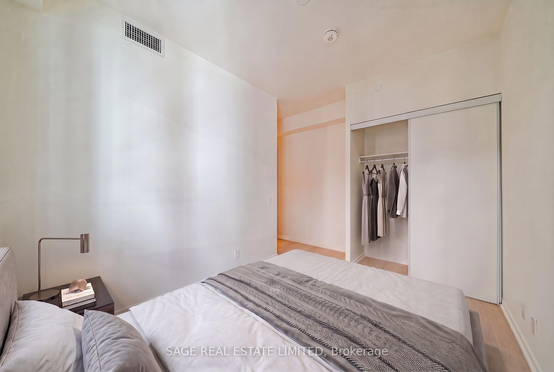Photo 12 of Unit 511, 109 Erskine Avenue, Toronto, Mount Pleasant West — HOMEH