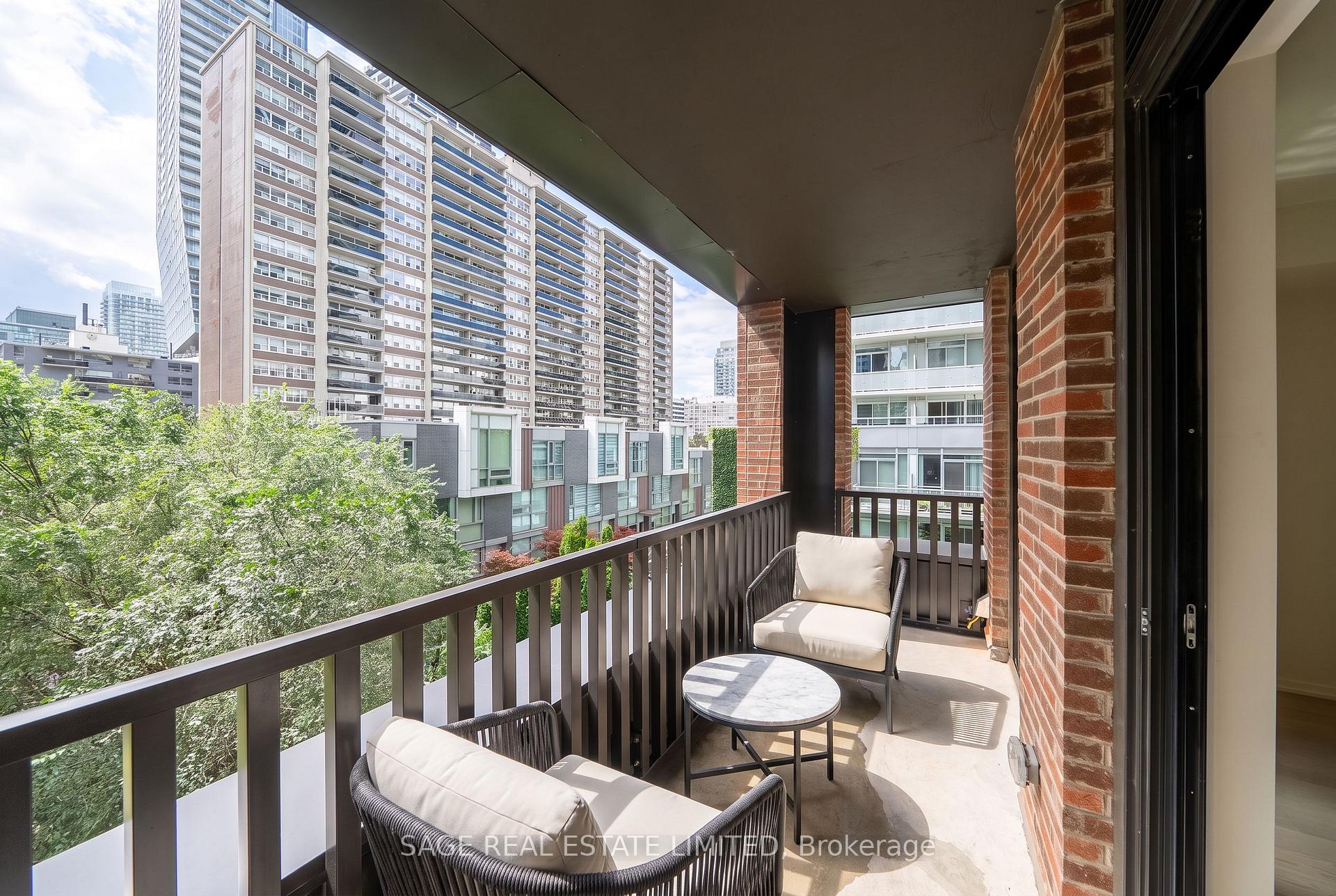Photo 19 of Unit 511, 109 Erskine Avenue, Toronto, Mount Pleasant West — HOMEH