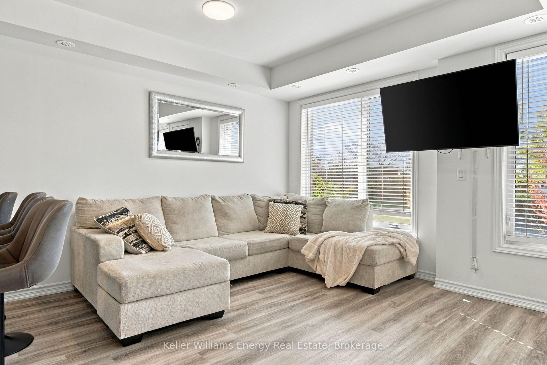 Photo 6 of Unit 117, 485 Normandy Street, Oshawa, Central — HOMEH