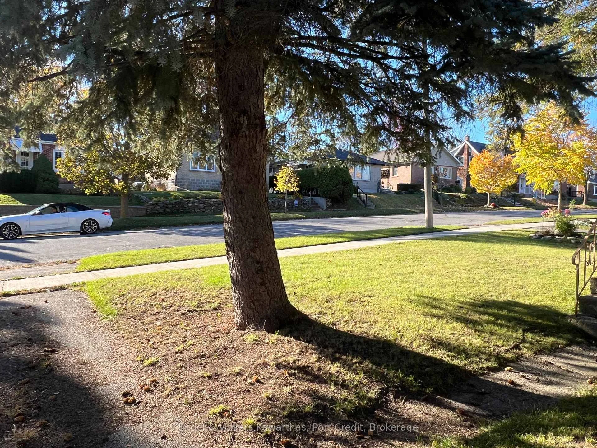 Photo 14 of 770 Curtis Road, Peterborough, Ashburnham Ward 4 — HOMEH