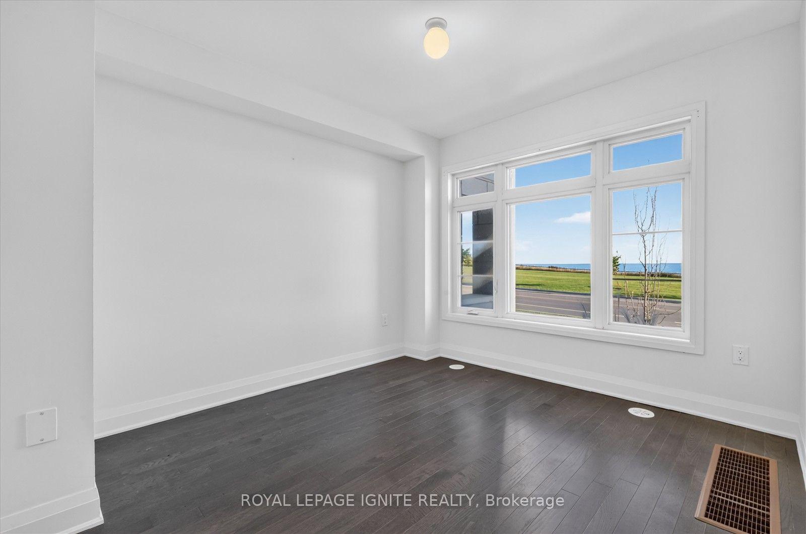 Photo 7 of 559 Port Darlington Road, Clarington, Bowmanville — HOMEH