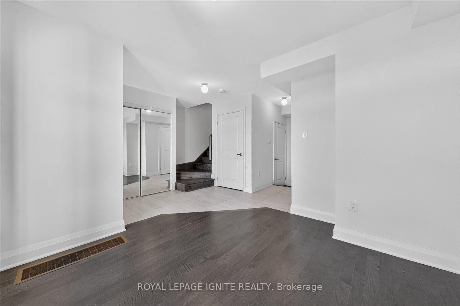 Photo 8 of 559 Port Darlington Road, Clarington, Bowmanville — HOMEH