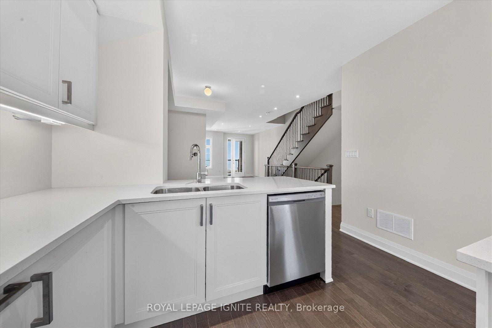 Photo 16 of 559 Port Darlington Road, Clarington, Bowmanville — HOMEH