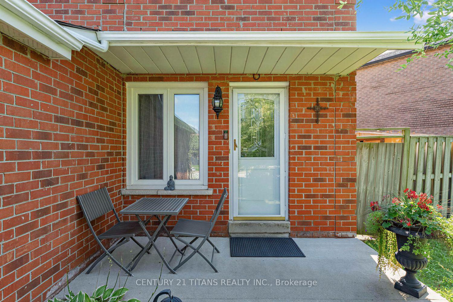 Photo 3 of 3489 Beau Rivage Crescent, Mississauga, Erin Mills — HOMEH