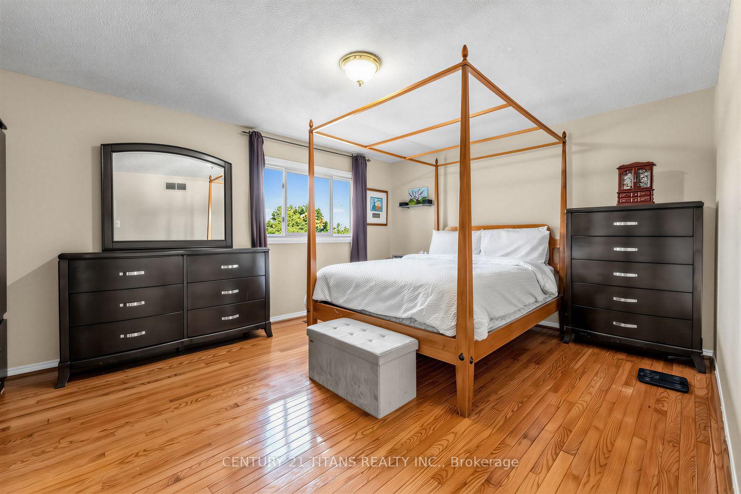 Photo 20 of 3489 Beau Rivage Crescent, Mississauga, Erin Mills — HOMEH