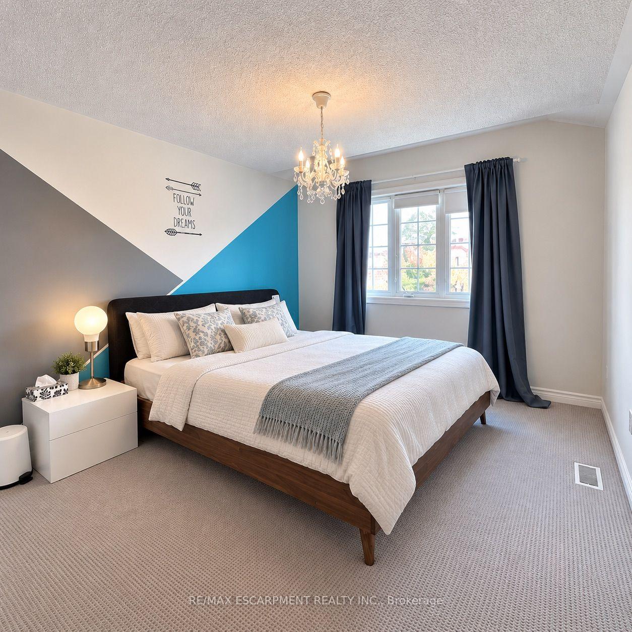 Photo 8 of 5321 Applegarth Drive, Burlington, Orchard — HOMEH