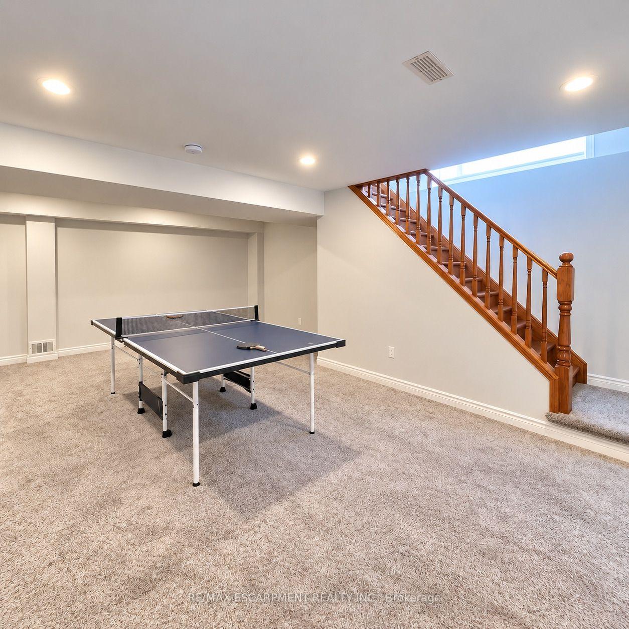Photo 19 of 5321 Applegarth Drive, Burlington, Orchard — HOMEH