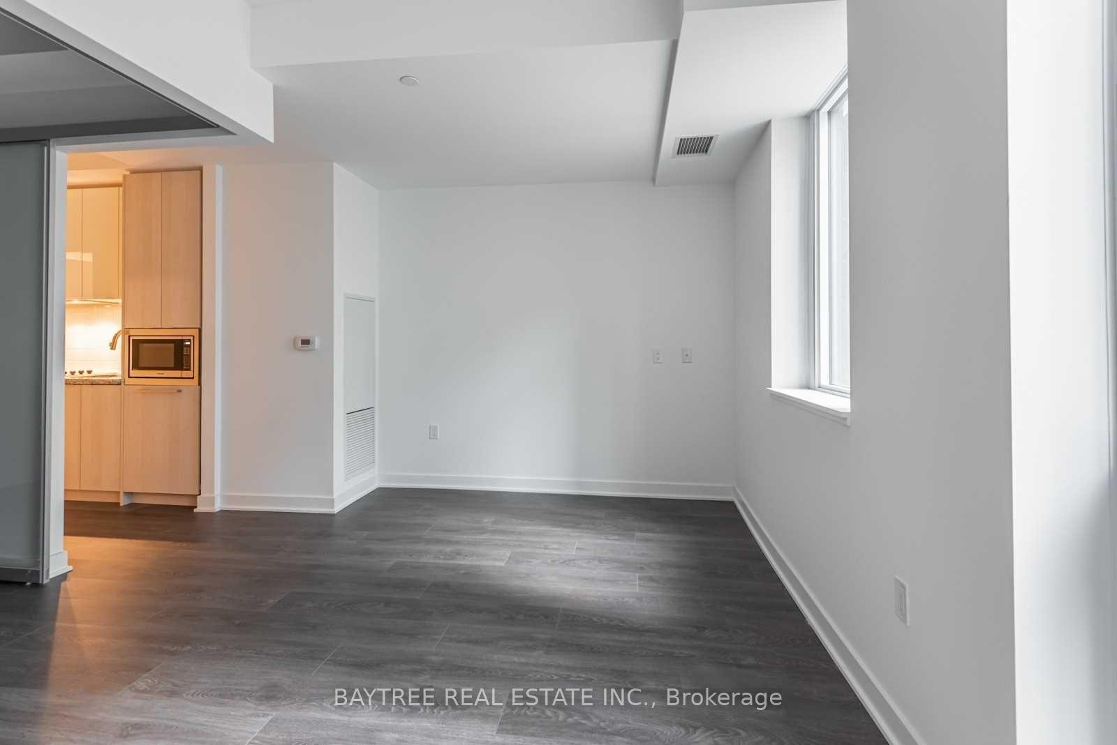 Photo 7 of Unit 801, 115 Blue Jays Way, Toronto, Waterfront Communities — HOMEH