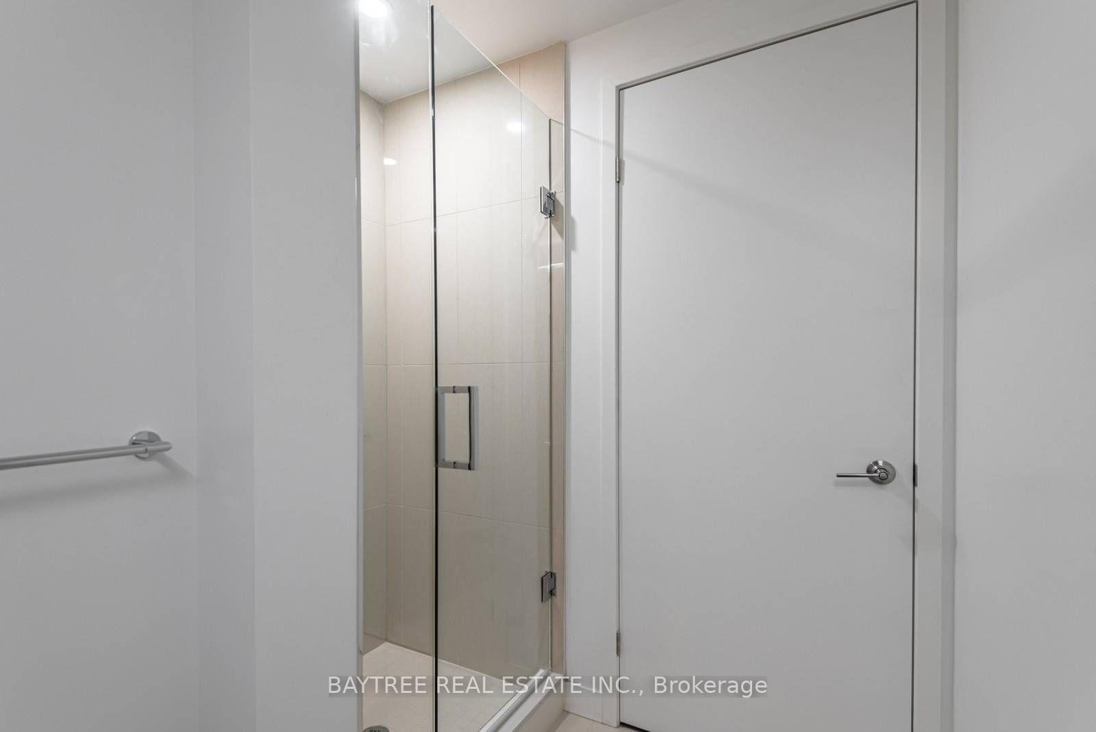Photo 12 of Unit 801, 115 Blue Jays Way, Toronto, Waterfront Communities — HOMEH